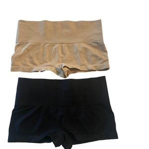 F.I.T Intimates Shapewear NWOT Set (2)